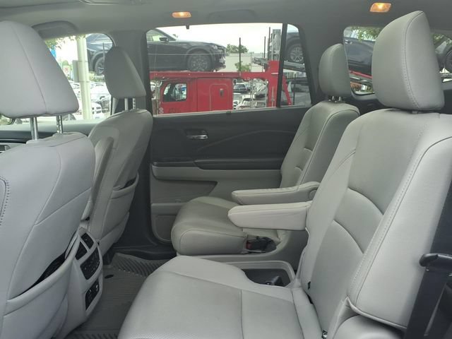 Used 2020 Honda Pilot Elite image 17