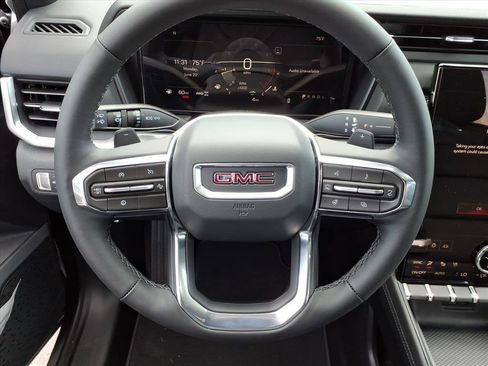 New 2026 GMC Terrain Elevation w/ Elevation Premium Package AWD/4WD image 11