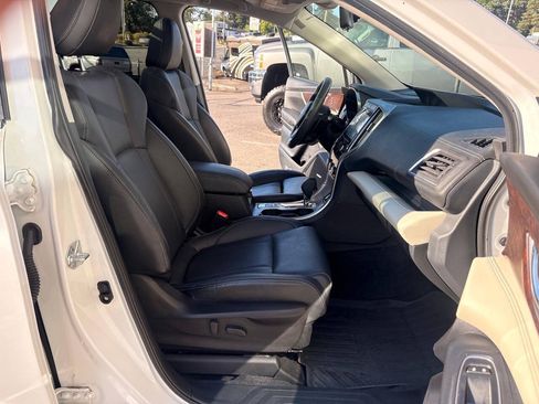 Used 2022 Subaru Ascent Touring AWD/4WD image 45