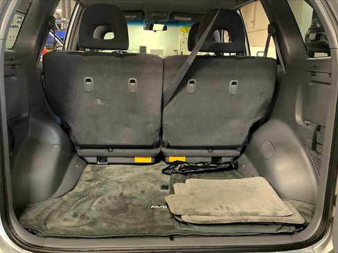 Used 2003 Toyota RAV4 2WD image 32