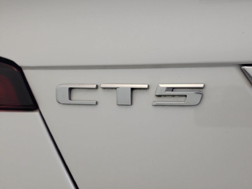 Used 2022 Cadillac CT5 Luxury w/ Sun And Sound Package RWD image 8