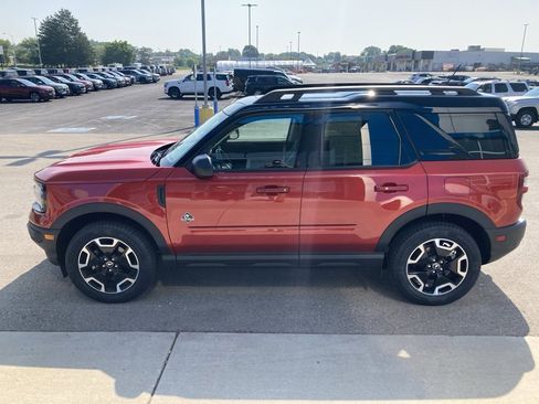 Used 2022 Ford Bronco Sport Outer Banks w/ Tech Package image 4