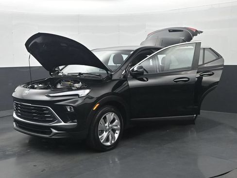 Used 2025 Buick Encore GX Preferred FWD image 37