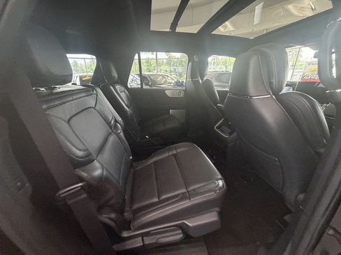 Used 2024 Lincoln Navigator Reserve AWD/4WD image 22