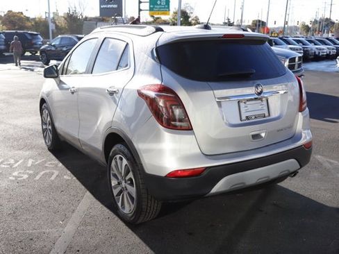 Used 2019 Buick Encore Preferred image 4