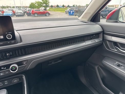 Certified 2024 Honda CR-V EX image 25