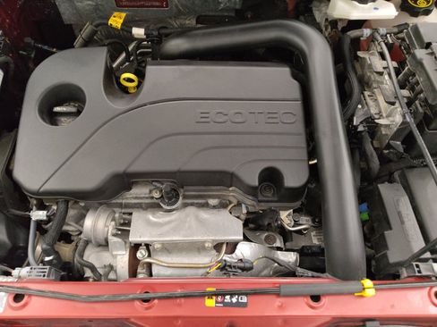 Used 2023 Chevrolet Equinox LT FWD image 30