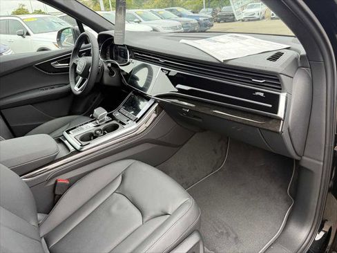 Used 2025 Audi Q7 2.0T Premium Plus w/ Premium Plus Package image 11