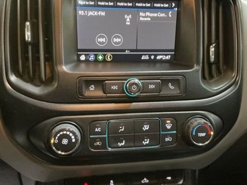 Used 2022 Chevrolet Colorado W/T w/ WT Convenience Package image 22