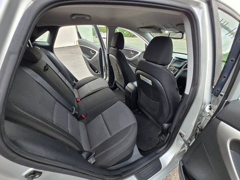 Used 2013 Hyundai Elantra GT w/ Touch & Go Pkg FWD image 25