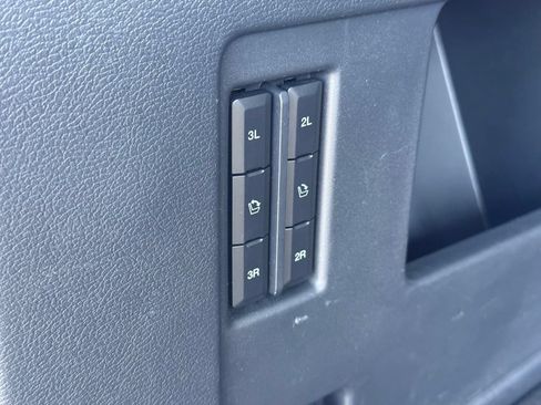 Used 2024 Ford Expedition Limited RWD image 40
