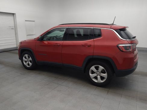 Used 2019 Jeep Compass Latitude w/ Popular Equipment Group FWD image 3