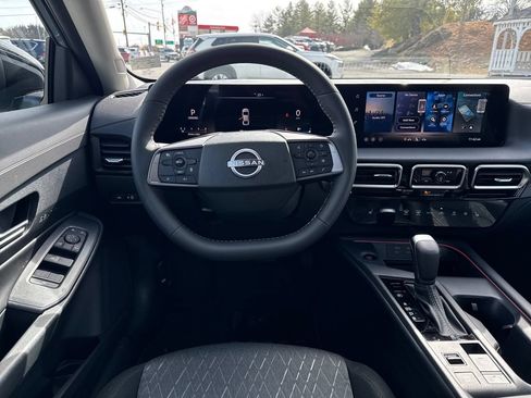 New 2026 Nissan Sentra SV w/ SV Convenience Package FWD image 14