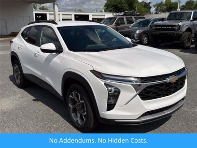 Used 2025 Chevrolet Trax LT w/ LT Convenience Package