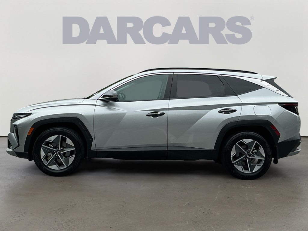Used 2025 Hyundai Tucson SEL FWD image 4