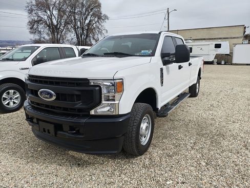 Used 2021 Ford F250 XL w/ Power Equipment Group image 8