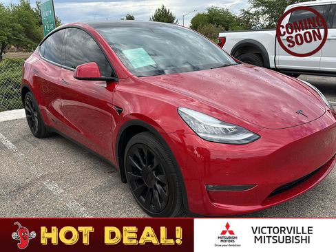 Used 2021 Tesla Model Y Long Range AWD/4WD image 1