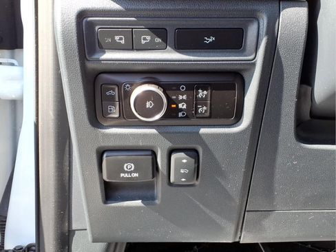 Used 2023 Ford F150 Lariat w/ Equipment Group 502A High AWD/4WD image 12