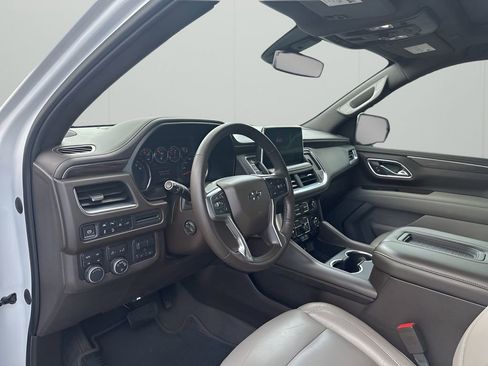 Used 2021 Chevrolet Tahoe Z71 w/ Z71 Signature Package image 25