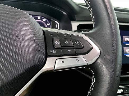 Used 2022 Volkswagen Atlas SE image 46