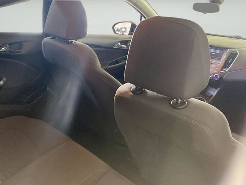 Used 2019 Chevrolet Cruze LT FWD image 26