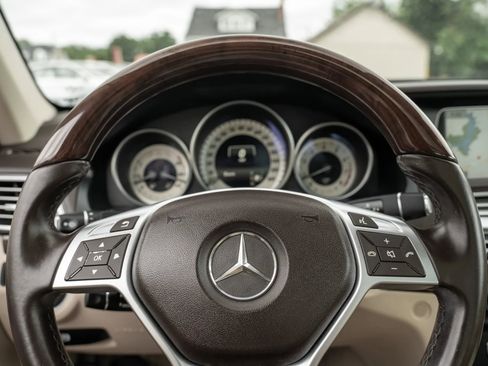 Used 2015 Mercedes-Benz E 400 Coupe w/ Premium 1 Package image 18