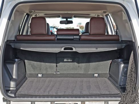 Used 2018 Toyota 4Runner Limited image 34