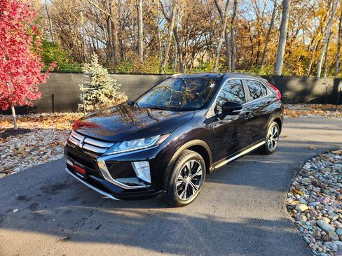 Used 2020 Mitsubishi Eclipse Cross SEL image 1
