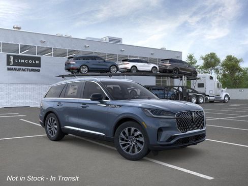 New 2026 Lincoln Aviator 2WD image 7