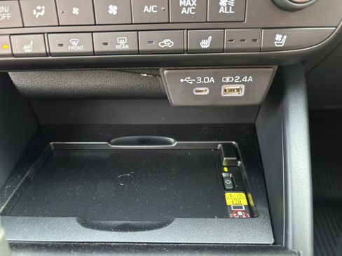 New 2026 Subaru Outback Touring XT image 24