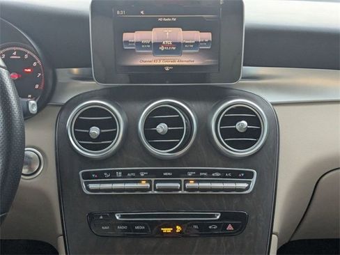 Used 2018 Mercedes-Benz GLC 300 4MATIC Coupe image 25