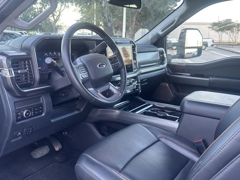 Used 2026 Ford F250 Lariat AWD/4WD image 8