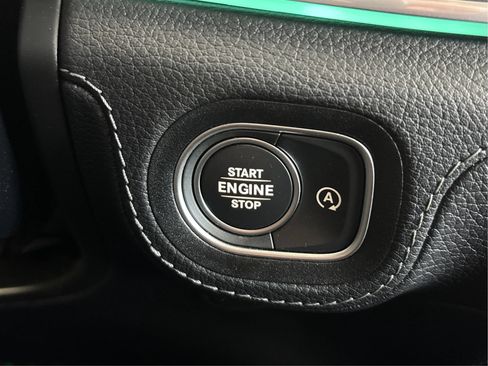 Used 2024 Mercedes-Benz GLE 450 4MATIC image 38