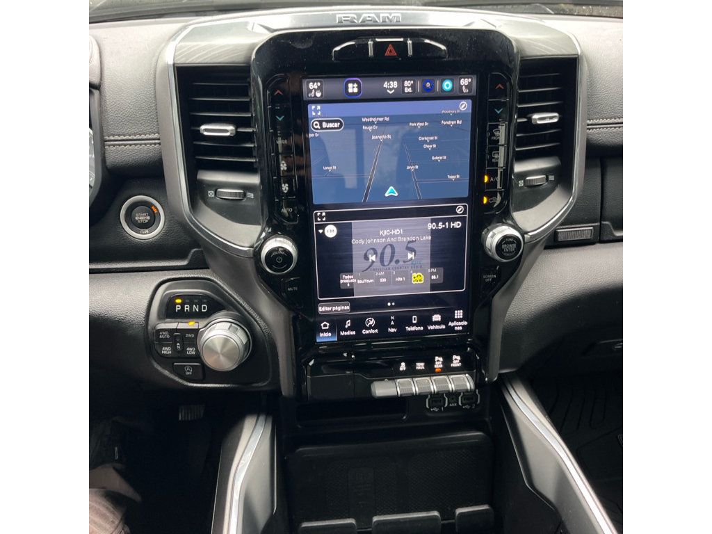 Used 2024 RAM 1500 Laramie AWD/4WD image 7