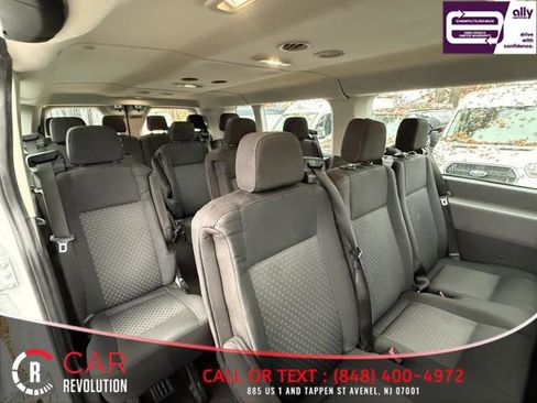 Used 2021 Ford Transit 350 XLT image 9