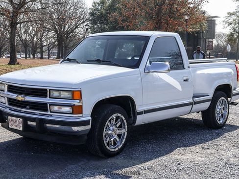 Used 1989 Chevrolet Silverado 1500 2WD Regular Cab image 14