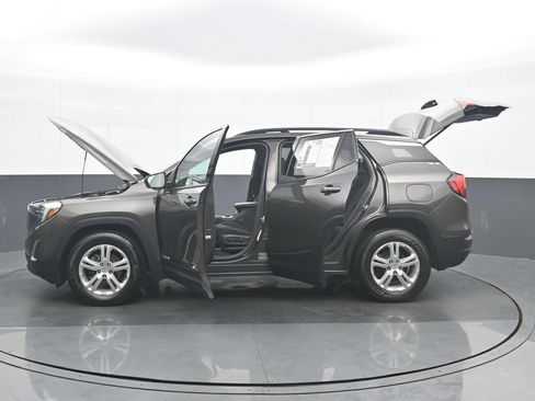 Used 2020 GMC Terrain SLE w/ Driver Convenience Package AWD/4WD image 37