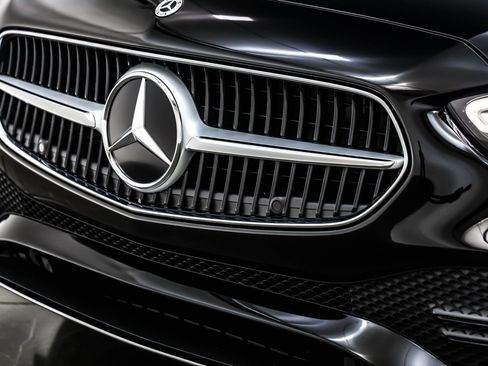 New 2026 Mercedes-Benz C 300 Sedan image 13