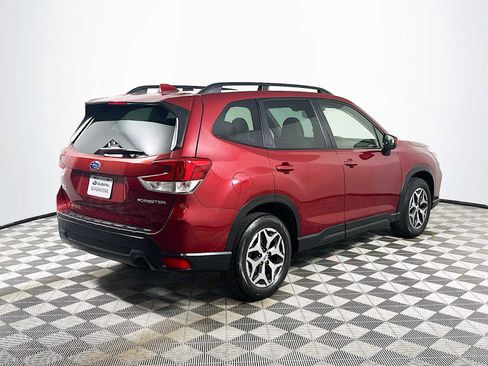 Used 2020 Subaru Forester Premium AWD/4WD image 7