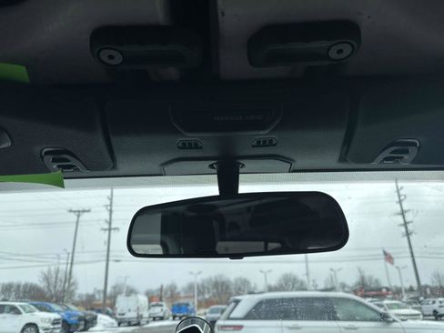 Used 2018 Jeep Wrangler Unlimited Sport S image 30