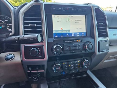 Used 2021 Ford F450 Lariat w/ Lariat Ultimate Package AWD/4WD image 13