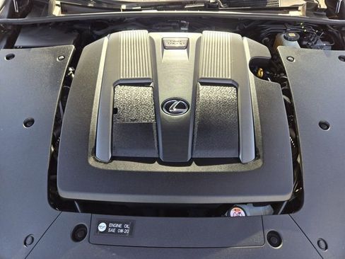 Certified 2022 Lexus LS 500 F Sport w/ Accessory Package (Z2) RWD image 32