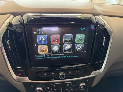 Used 2019 Chevrolet Traverse Premier image 28
