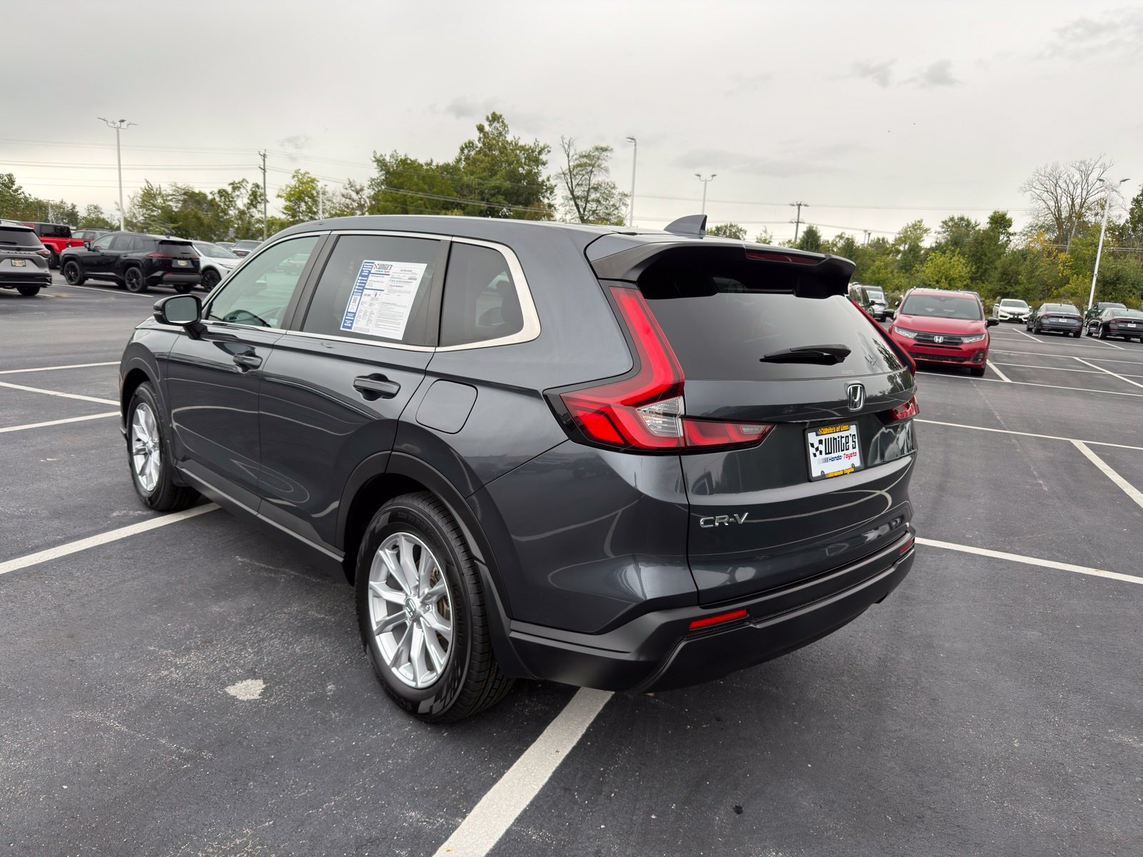 Used 2024 Honda CR-V EX image 4