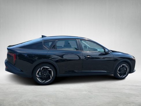 New 2025 Kia K4 EX image 3