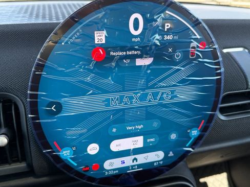 New 2026 MINI Cooper 2-Door Hardtop image 25