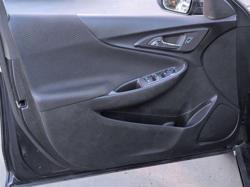 Used 2023 Chevrolet Malibu LT image 16