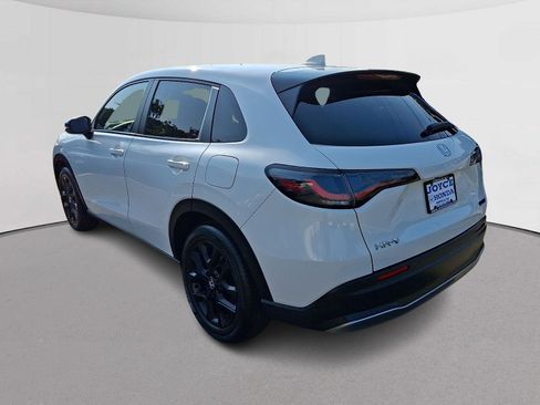 Certified 2024 Honda HR-V Sport image 7