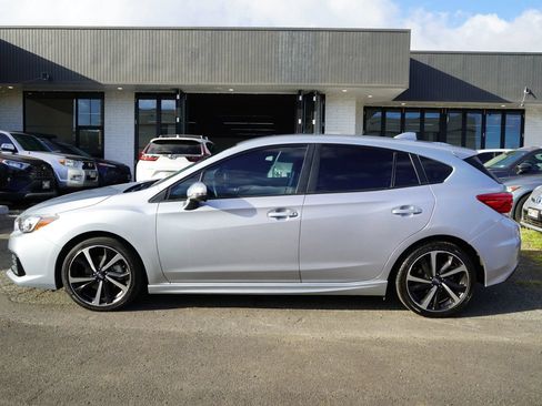 Used 2021 Subaru Impreza 2.0i Sport AWD/4WD image 2