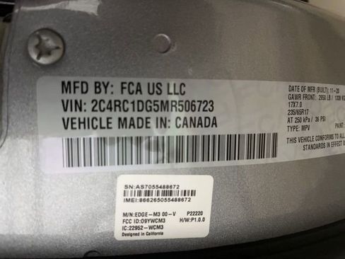 Used 2021 Chrysler Voyager Lxi image 27